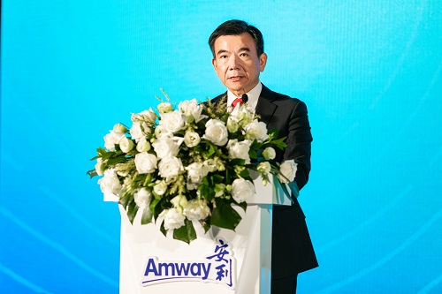 安利大中华市场及公共事务副总裁 刘明雄 致辞-1.jpg 安利大中华市场及公共事务副总裁 刘明雄 致辞-1.jpg