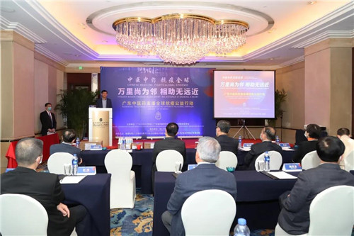 完美公司助力全球抗疫公益行动