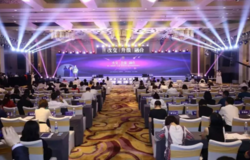 行业公益典范 康美时代荣获“年度十大公益项目”奖
