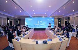 无限极薛守春先生在中菲论坛作主题演讲