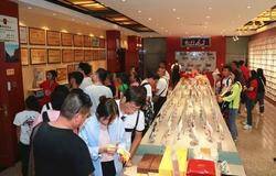 全国各地团队精英齐聚理想参观考察，携手共助大健康发展